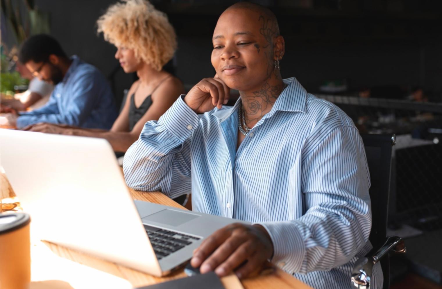 Moderne Beratungsumgebung für Finanzstabilitätsanalyse